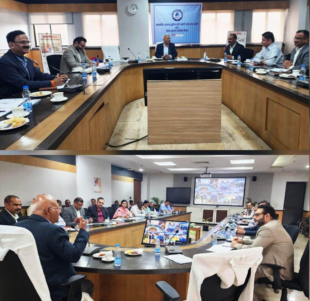 सड़क सुरक्षा माह के अंतर्गत सड़क सुरक्षा और दुर्घटनाओं की रोकथाम के लिए किए जा रहे जन-जागरूकता कार्यक्रम