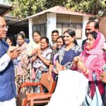 मुख्यमंत्री विष्णु देव साय ने बस्तर संभाग के पंचायत प्रतिनिधियों को महाराष्ट्र अध्ययन भ्रमण के लिए किया रवाना