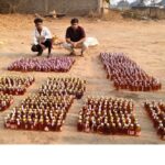 खरोरा में 1008 पौवा अवैध शराब के साथ 3 तस्कर गिरफ्तार; खलिहान में बनाया था ‘शराब गोदाम’