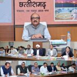 ई-ऑफिस में उत्कृष्ट कार्य करने वाले अधिकारी- कर्मचारियों को मुख्य सचिव ने किया सम्मानित