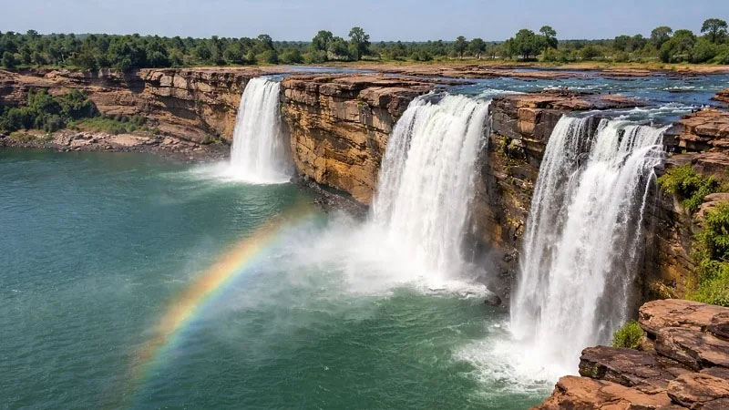 बस्तर पर्यटन ने भरी नई उड़ान: वर्षों से लंबित योजनाओं को मिली गति