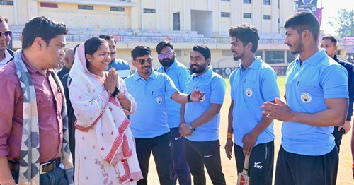 खेल मड़ई बना स्वास्थ्य और सौहार्द का मंच-मंत्री लक्ष्मी राजवाड़े