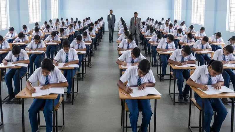 CBSE के नाम पर लाखों की ठगी, पूरे प्रदेश में लाखों छात्रों का भविष्य अधर में