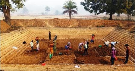 कांकेर ने रचा इतिहास : प्रदेश में सर्वाधिक आजीविका डबरियों का निर्माण कर बना अग्रणी