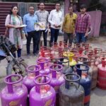 अवैध गैस रिफिलिंग, खाद्य विभाग ने जगदलपुर में 34 गैस सिलेंडर जब्त किए