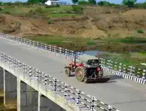 नक्सल प्रभावित क्षेत्रों में सड़क निर्माण को मिलेगी नई रफ्तार