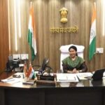 सड़क दुर्घटनाओं पर प्रभावी नियंत्रण और यातायात व्यवस्था को सुदृढ़ बनाने कलेक्टर ने ली बैठक