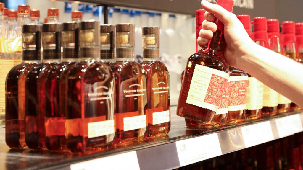 आबकारी विभाग ने शराब की नई रेट लिस्ट की जारी, देशी-विदेशी की अब क्या है कीमत…