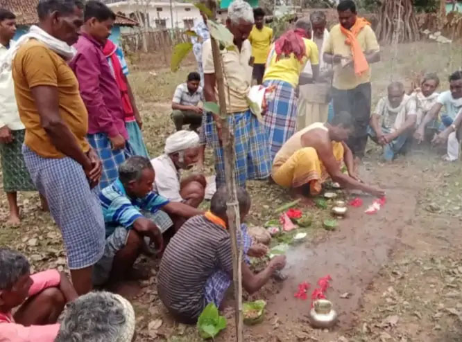 कोंडागांव में 2 परिवार के 6 सदस्य 3 साल-बाद घर वापसी की