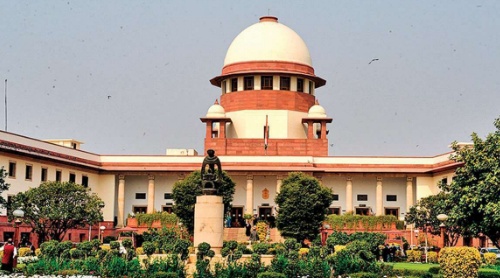 SIR विवाद पर सुप्रीम कोर्ट सख्त, 7 अप्रैल तक आपत्तियों के निपटारे का भरोसा