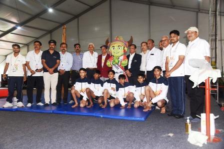 संघर्ष से सफलता तक: देबी डायमारी ने पावरलिफ्टिंग छोड़ कुश्ती में जीता चांदी का पदक