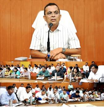 गर्मी के मौसम के दौरान पेयजल की हो नियमित आपूर्ति : कलेक्टर