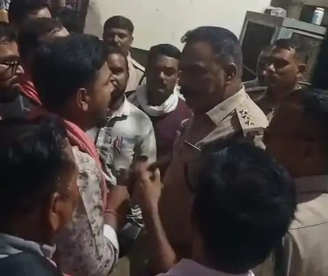 डॉक्टर के खिलाफ कार्रवाई की मांग पर प्रदर्शन, भिलाई में क्रांति सेना पर केस
