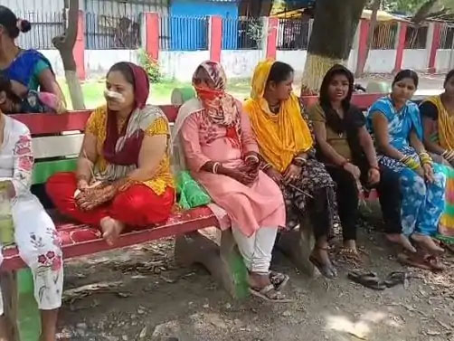 पुरानी रंजिश में घर में घुसे 15 बदमाश, परिवार पर हमला; महिलाओं और बच्चों को भी पीटा