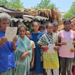 नारसापुर के फड़ मुंशी ने 70 परिवारों को तेंदूपत्ता तोडऩे नहीं दिया