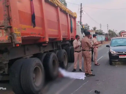 सूरजपुर में दर्दनाक सड़क हादसा: हाइवा की चपेट में आने से महिला की मौत, पति घायल