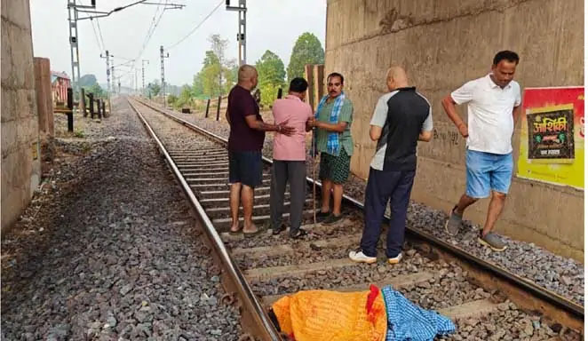 भानुप्रतापपुर में ट्रेन से कटकर सेवानिवृत्त शिक्षक की मौत