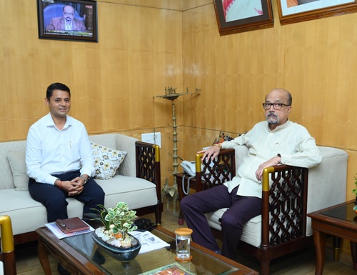 राज्यपाल डेका ने पर्यटन स्थलों का विकास एवं सुविधाएं बढ़ाने के दिए निर्देश’