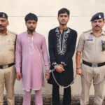 नागपुर के दो युवक गिरफ्तार: कांस्टेबल को कुचलने की कोशिश, कार से संदिग्ध सामग्री बरामद