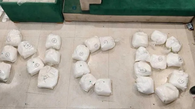 मुंबई में पकड़ाई 1745 करोड़ की 349 किलो हाई ग्रेड कोकीन