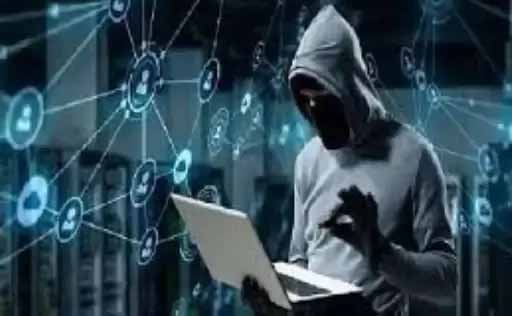 रायपुर में फेक प्रोफाइल से ठगी: डॉक्टर के नाम पर बनाई ID, परिचितों से पैसों की मांग, जांच में जुटी पुलिस