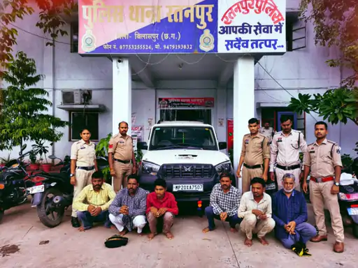 बकरा चोर गैंग का खुलासा:MP से आकर रेकी के बाद स्कार्पियो में भरकर ले जाते थे बकरियां, 6 आरोपी गिरफ्तार