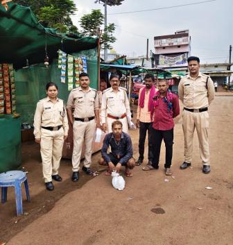 बेरला क्षेत्र में अवैध शराब कारोबार पर आबकारी विभाग की बड़ी कार्रवाई, दो आरोपी गिरफ्तार
