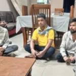अजगर काे कुल्हाड़ी से काटने का विडियाे बनाने वाले तीन गिरफ्तार