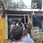 कपड़ा दुकान में लगी आग, 50 लाख से अधिक के नुकसान की आशंका