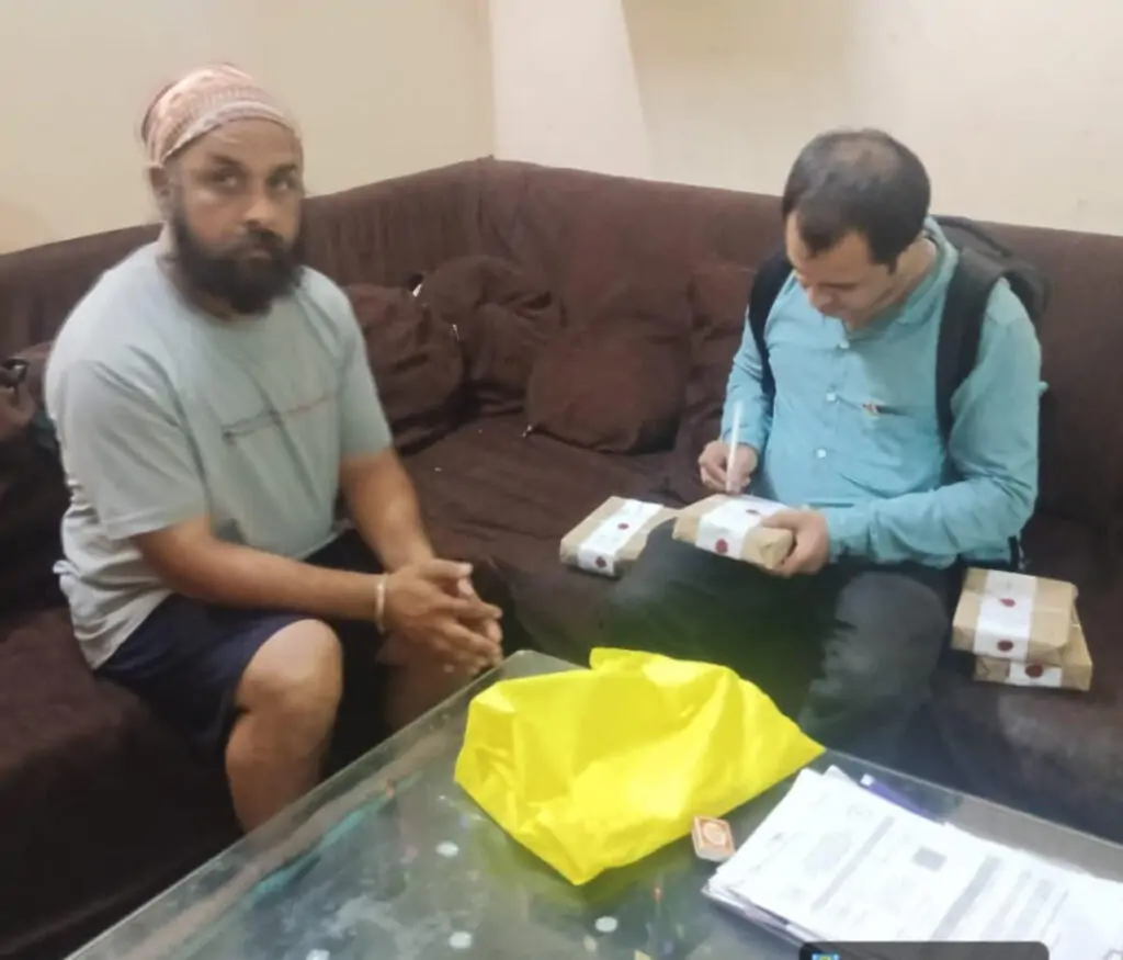 प्रतिबंधित एनालॉग पनीर जब्त, डेयरी का लाइसेंस निलंबित