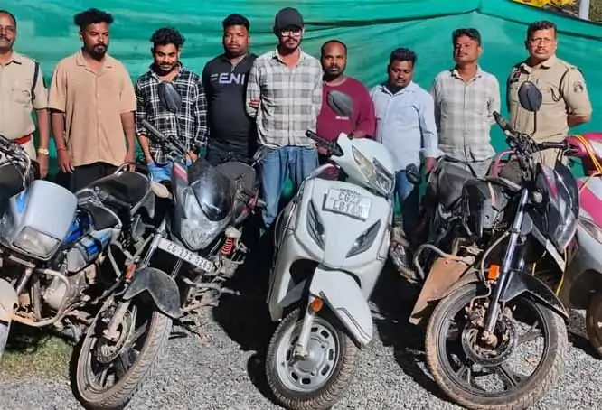 केंवटी जंगल में जुआ खेल रहे 7 जुआरी गिरफ्तार