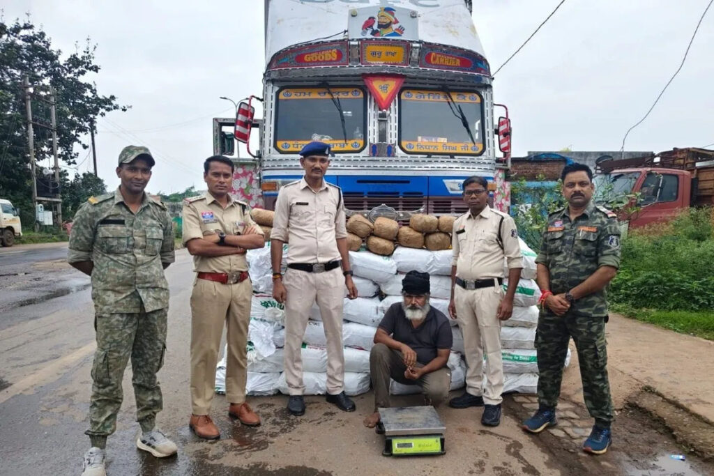 छत्तीसगढ़-मध्यप्रदेश बार्डर पर मिला करोड़ों रुपए का नशीला पदार्थ, कवर्धा पुलिस ने किया बड़ा खुलासा